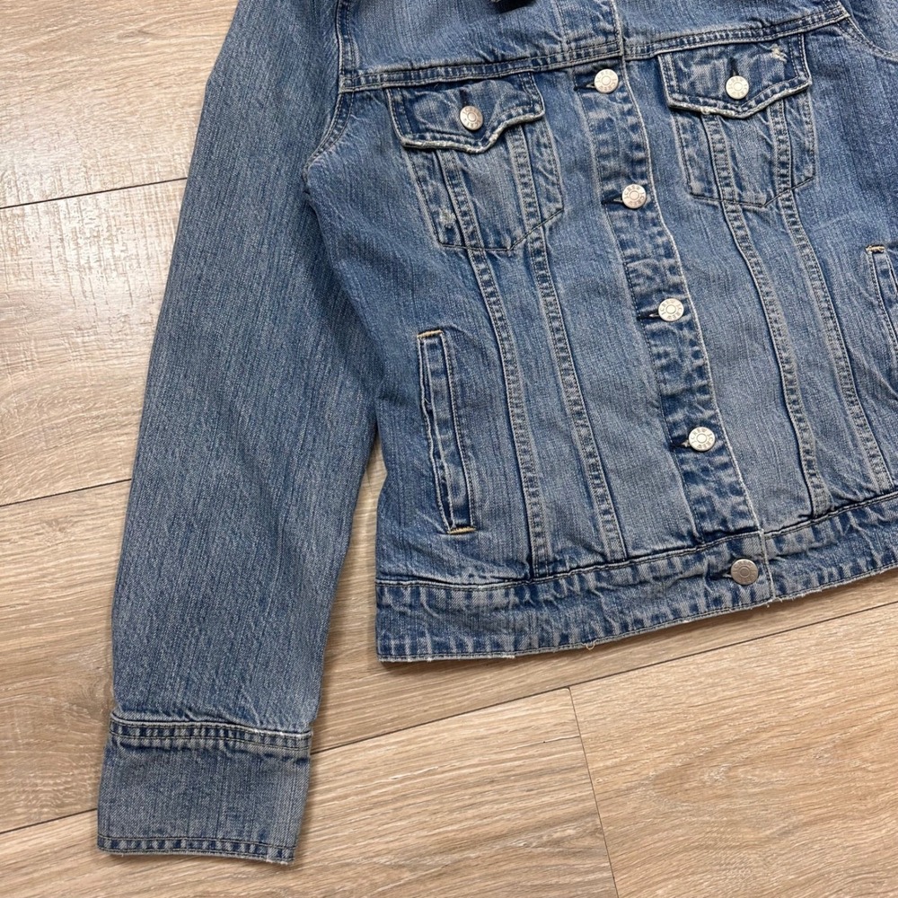 Vintage J.Crew‎ Blue Denim Trucker Jean Jacket Distressed Y2K Women's Medium - Picture 7 of 14